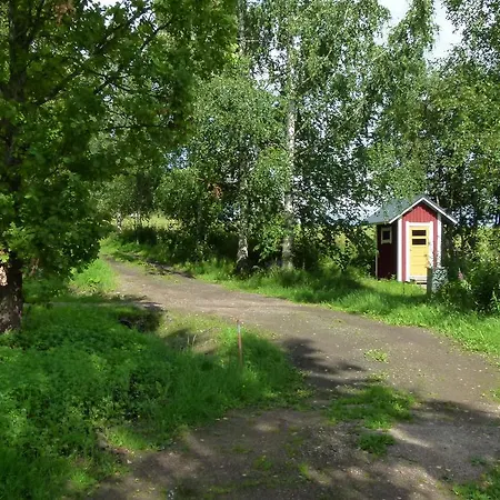 Chalet Vehmaanpirtti *