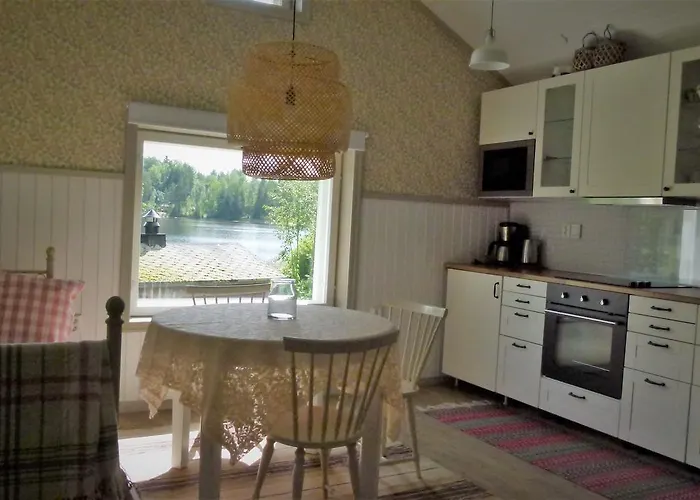 בקתה Vehmaanpirtti *